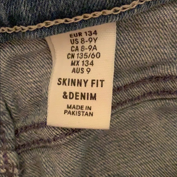 Sparkly Jeans - Picture 2 of 2